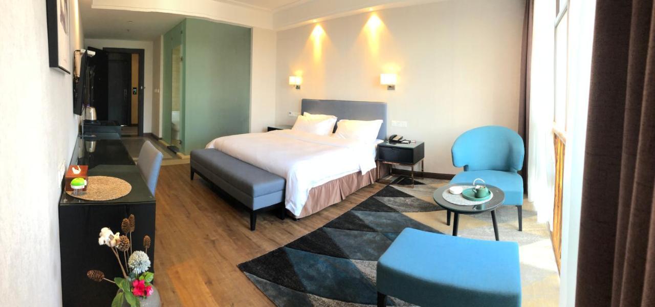 Emei Mountain Xileer Hotel Emeishan Εξωτερικό φωτογραφία
