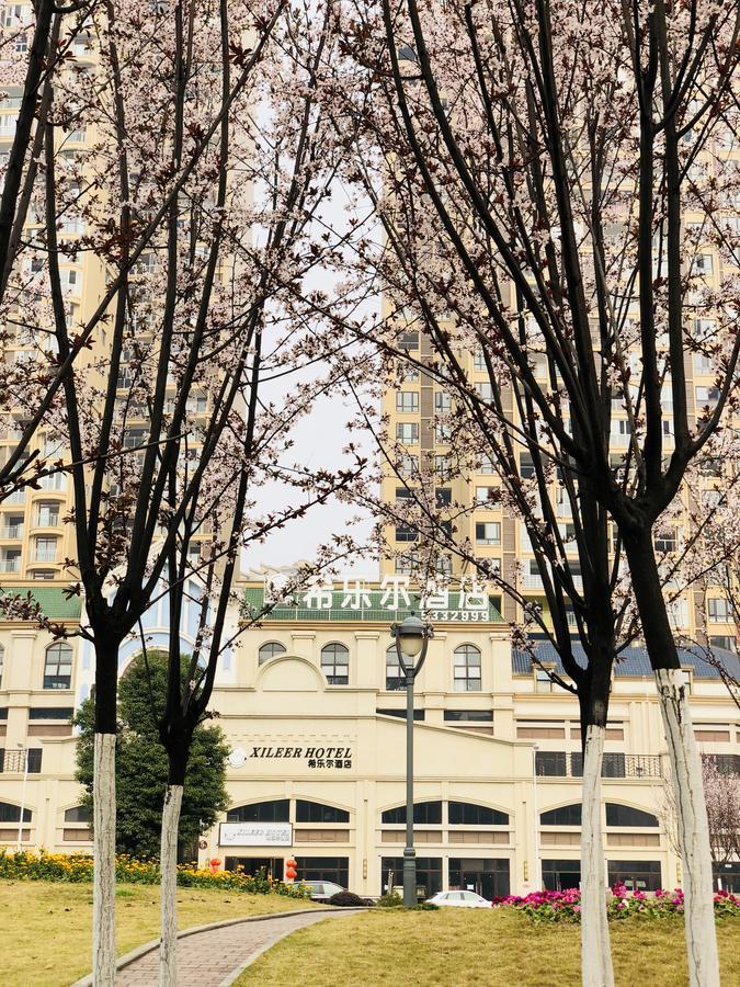 Emei Mountain Xileer Hotel Emeishan Εξωτερικό φωτογραφία